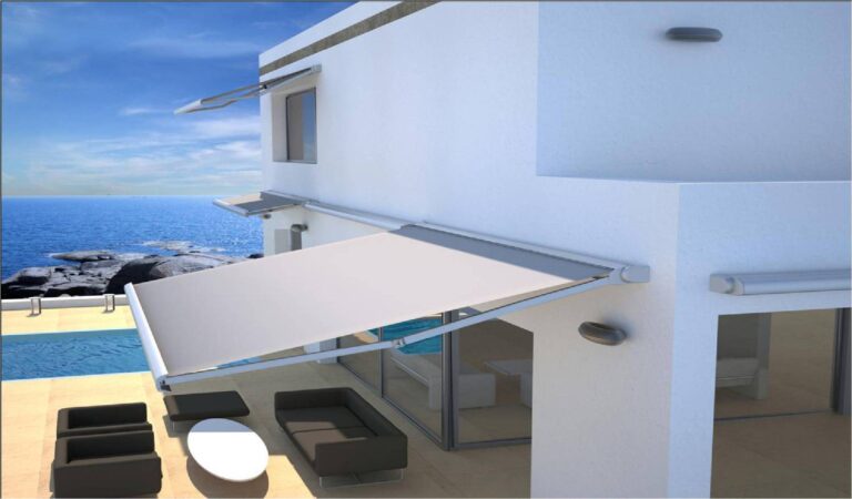 Toldo cofre en villa